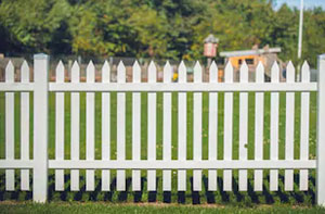 Fencing Contractors Swansea Wales